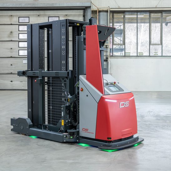 AMADEUS_rack_mit_Sicherheitsscanner